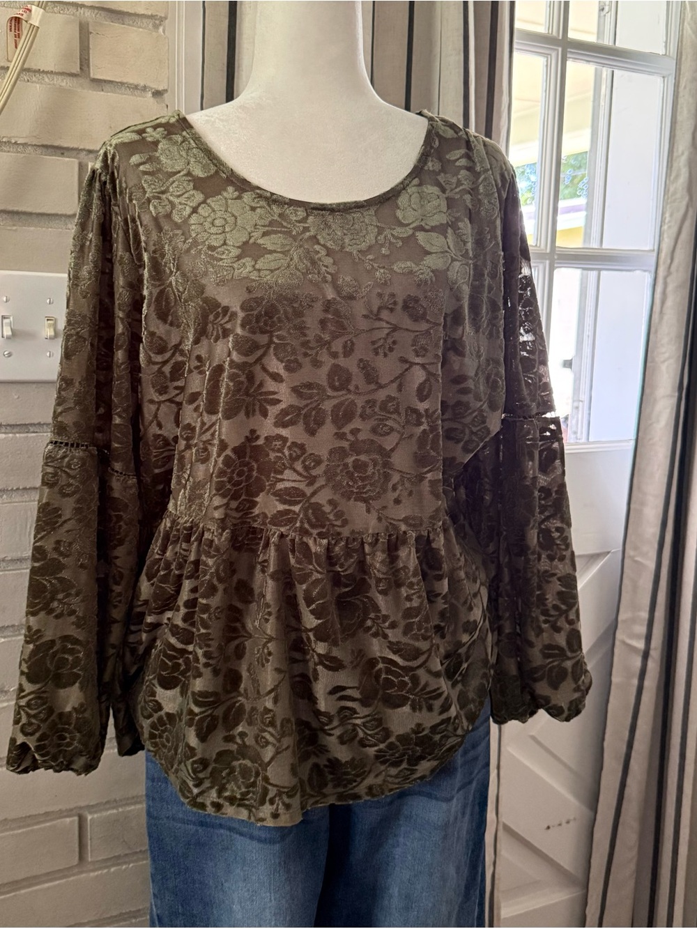 Women's Olive Green Floral Velvet Peplum Top